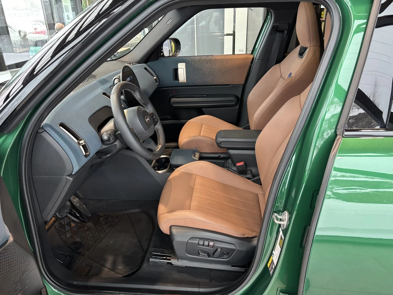 2025 Mini Cooper Countryman SE Main Image