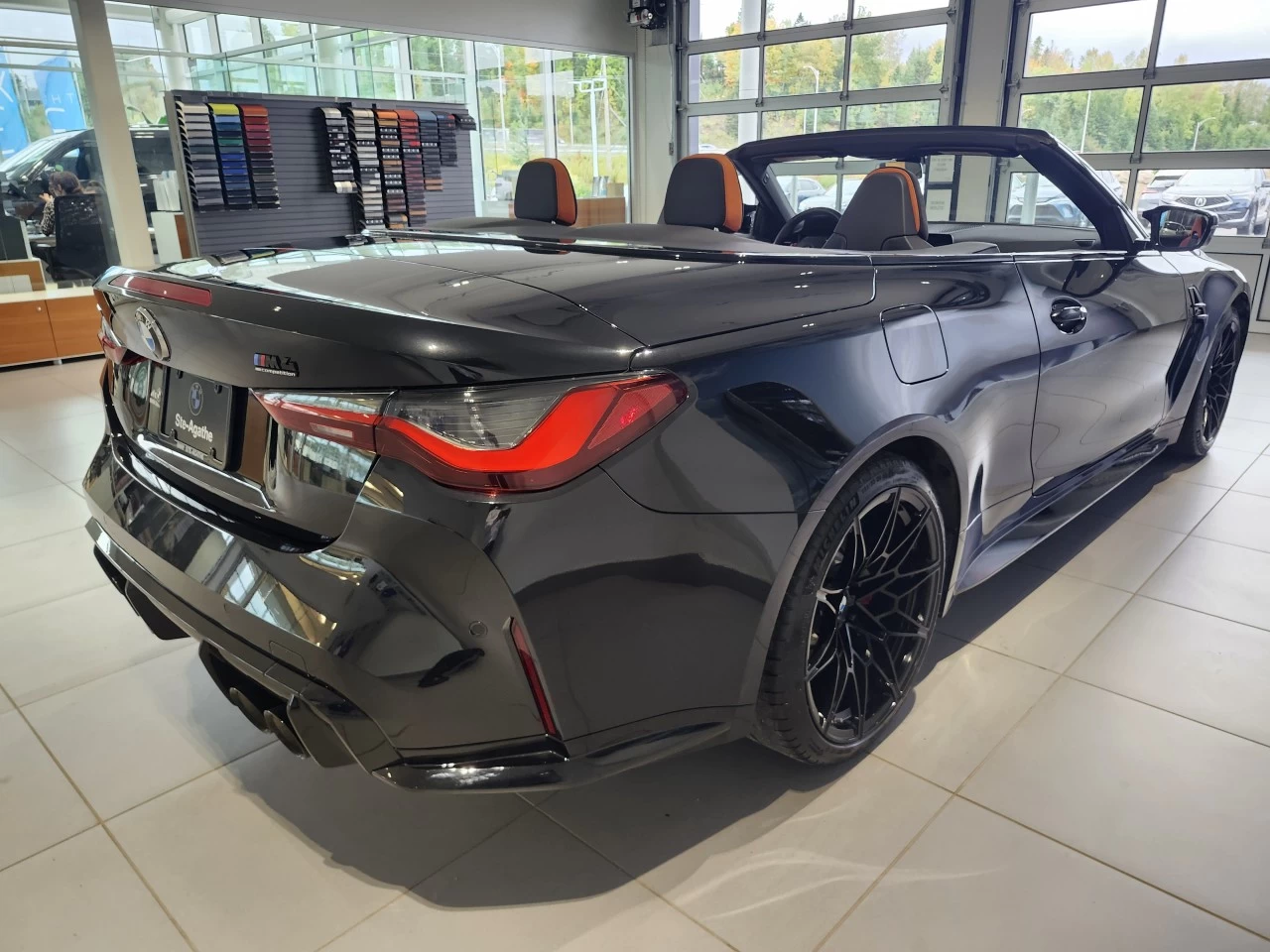 2023 BMW M4 Competition M xDrive Convertible Image principale