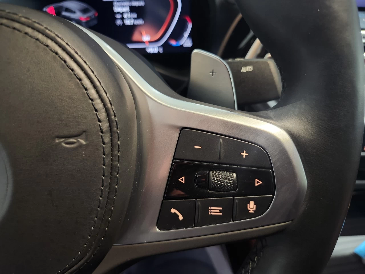 2023 BMW X4 xDrive30i Image principale