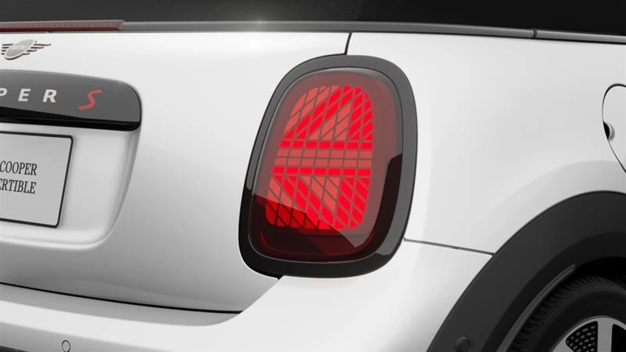 2026 MINI Convertible Cooper S FWD Image principale