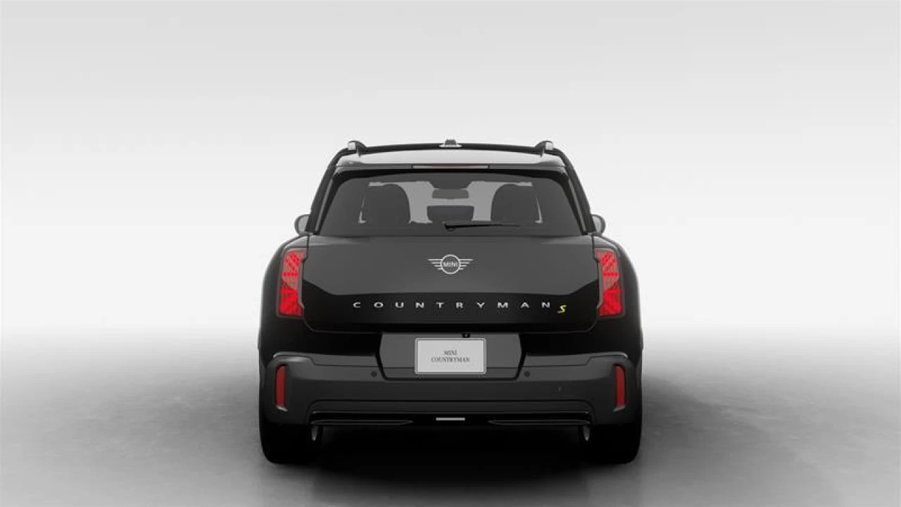 2025 MINI Countryman SE ALL4 Main Image