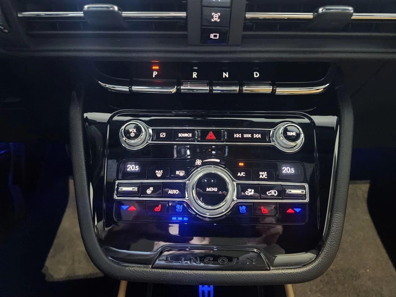 2020 Lincoln Corsair Reserve Main Image