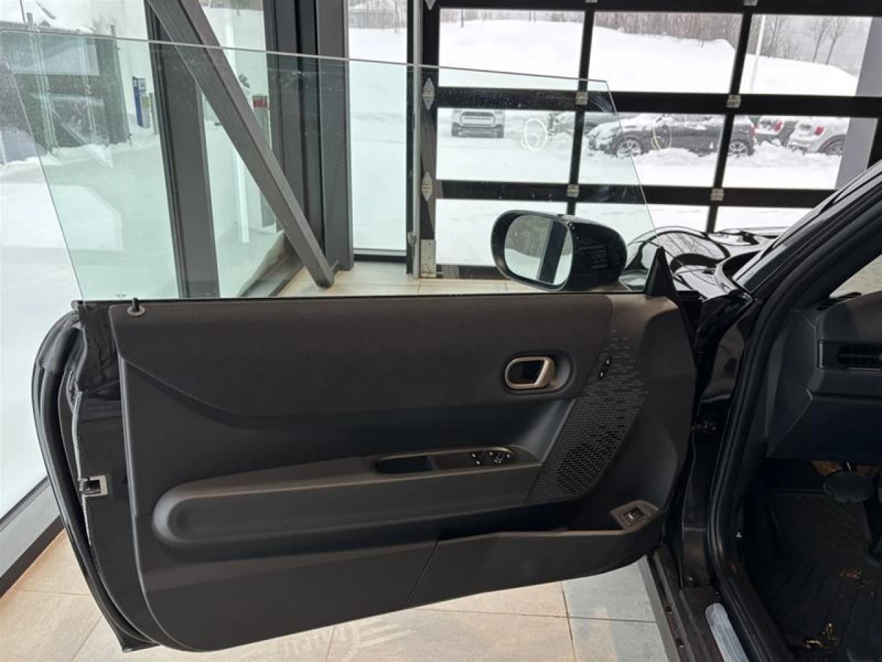 2026 MINI 3 Door Cooper C FWD Image principale
