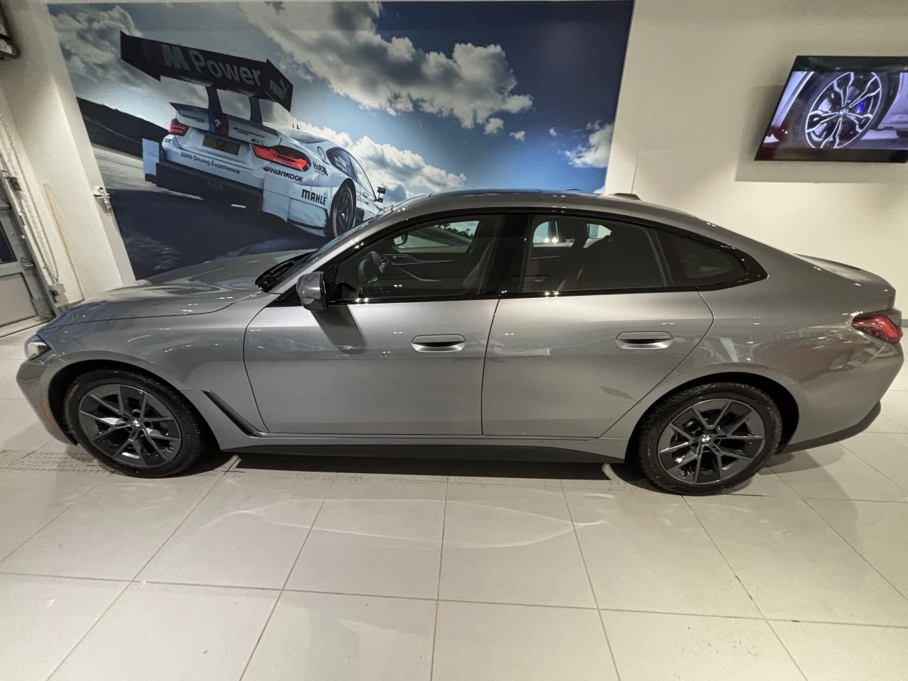 2025 BMW i4 xDrive40 Image principale