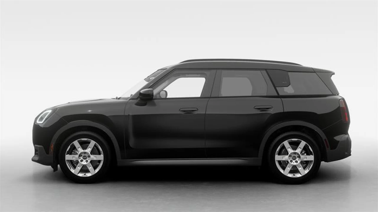 2025 MINI Countryman SE ALL4 Main Image