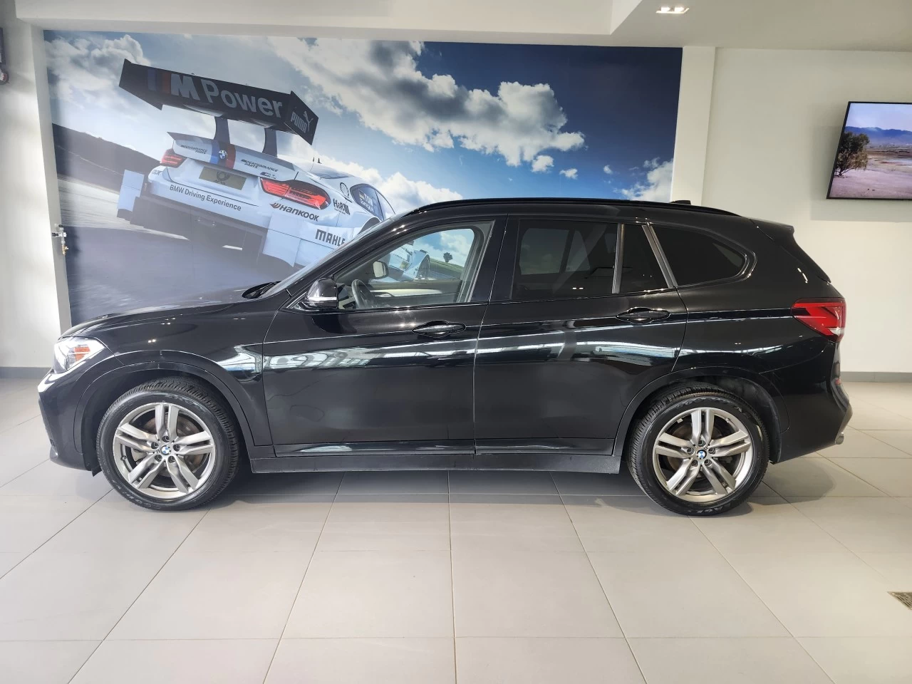 2021 BMW X1 xDrive28i Image principale