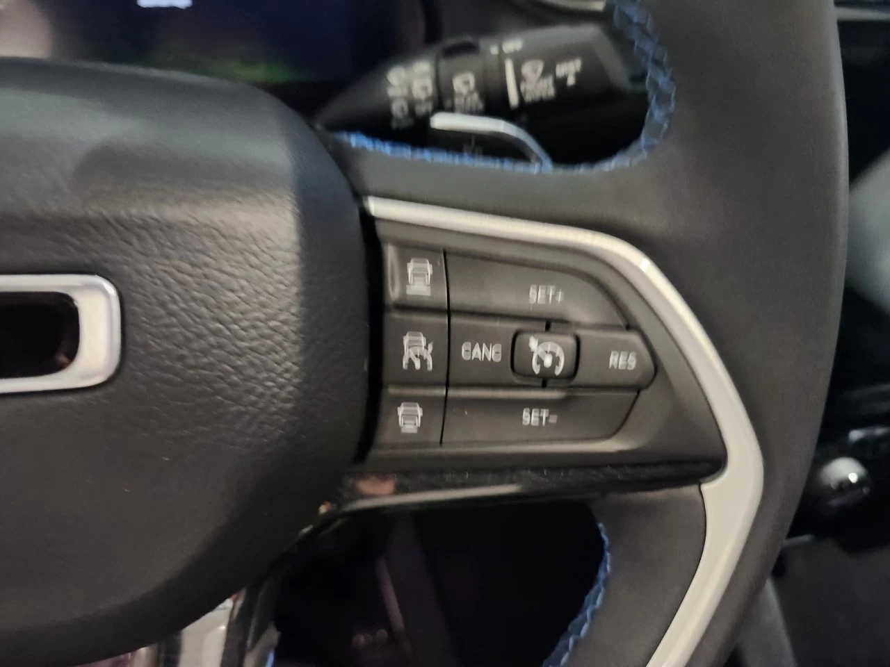 2022 Jeep Grand Cherokee Trailhawk Image principale