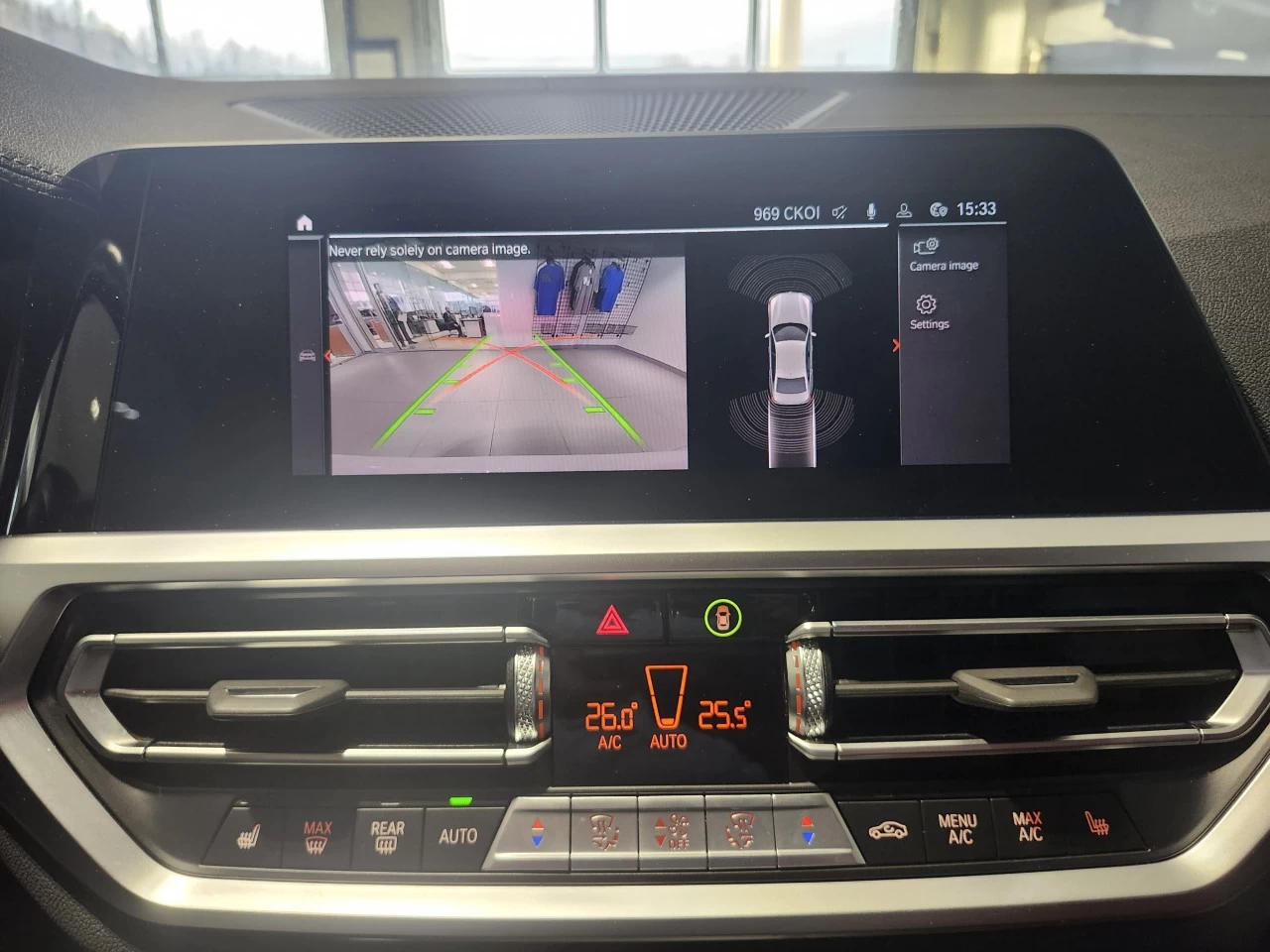 2022 BMW 3 series 330i xDrive Main Image