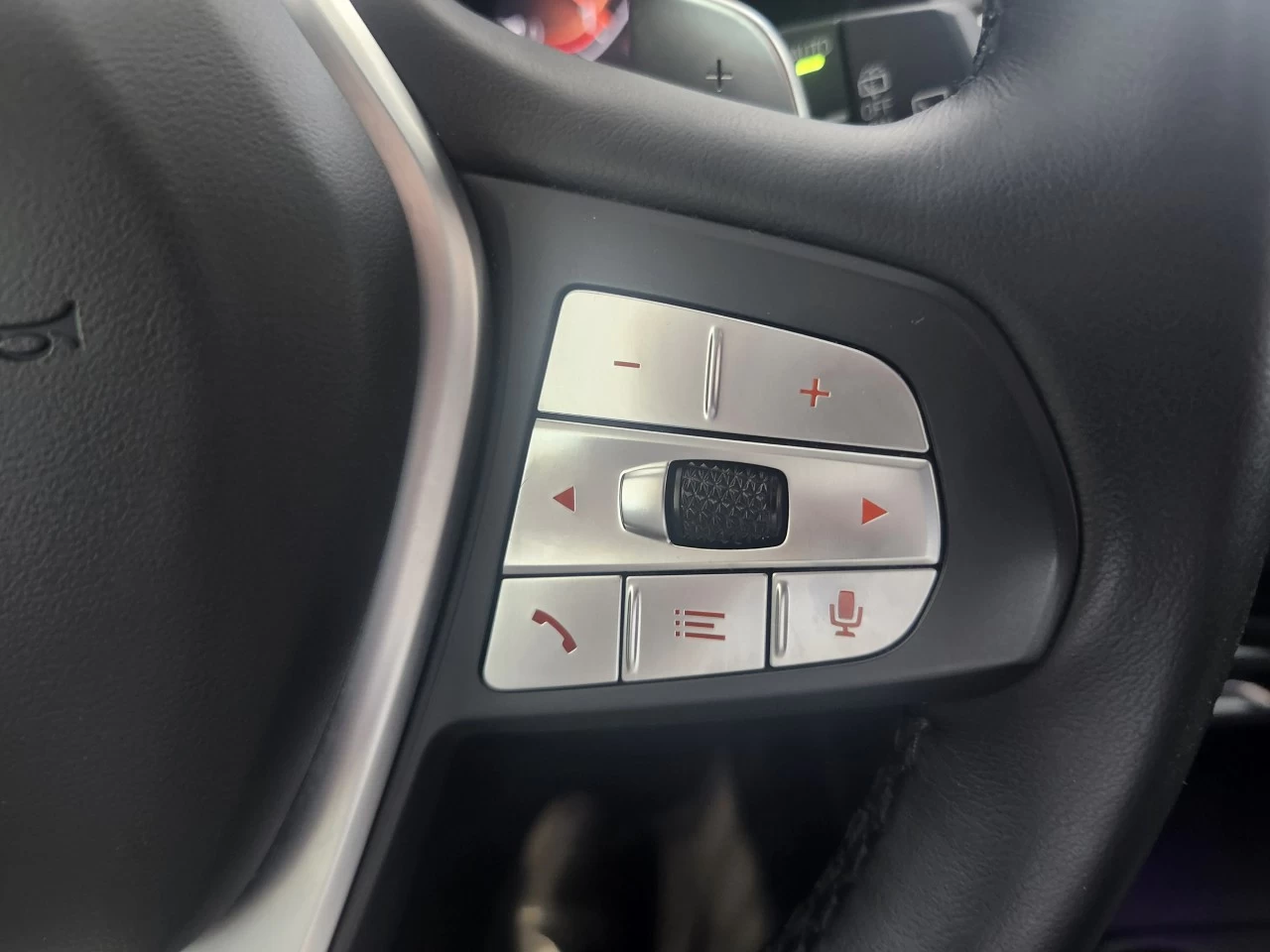 2023 BMW X3 xDrive30i Main Image