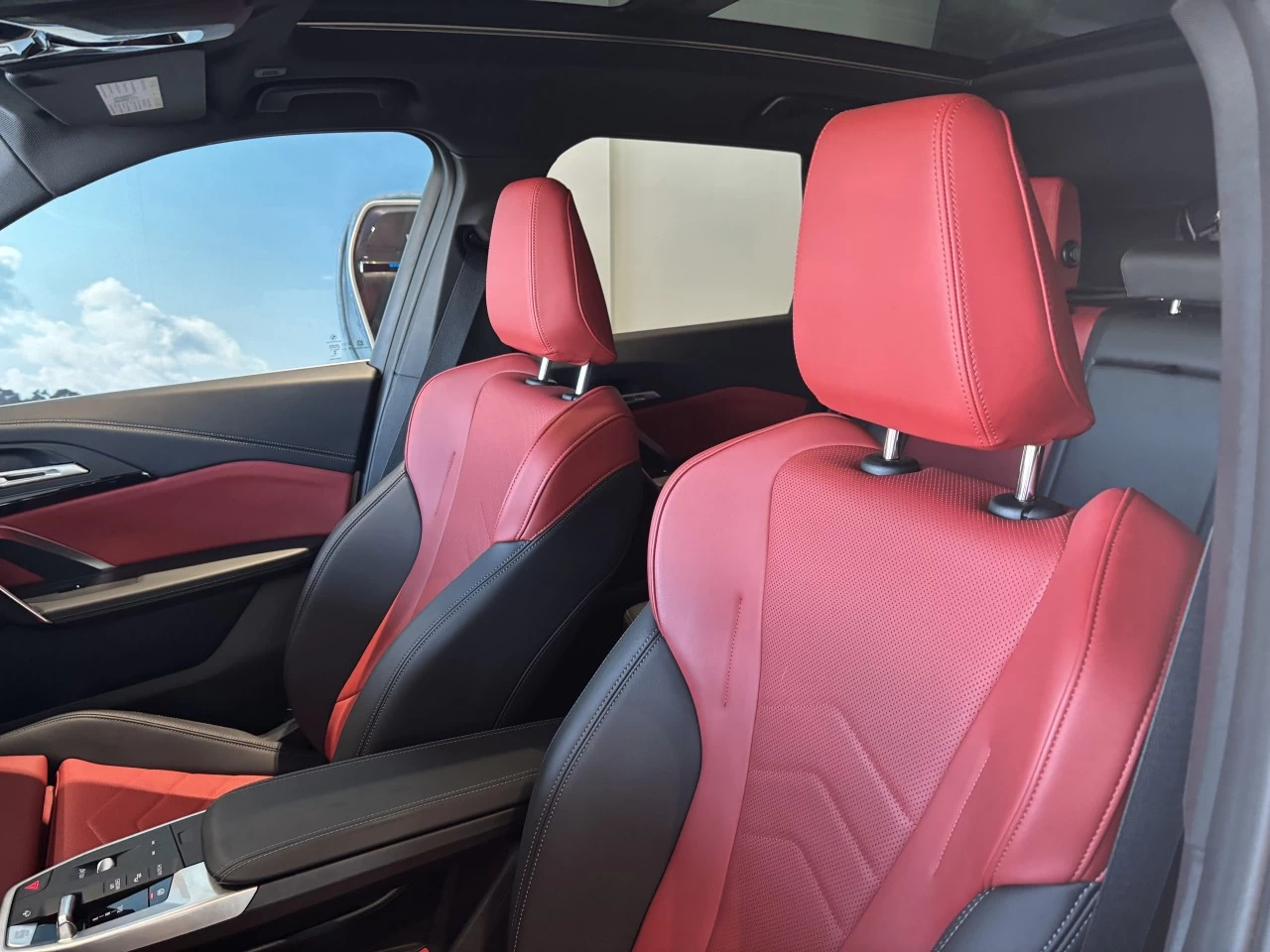 2023 BMW X1 xDrive28i Image principale