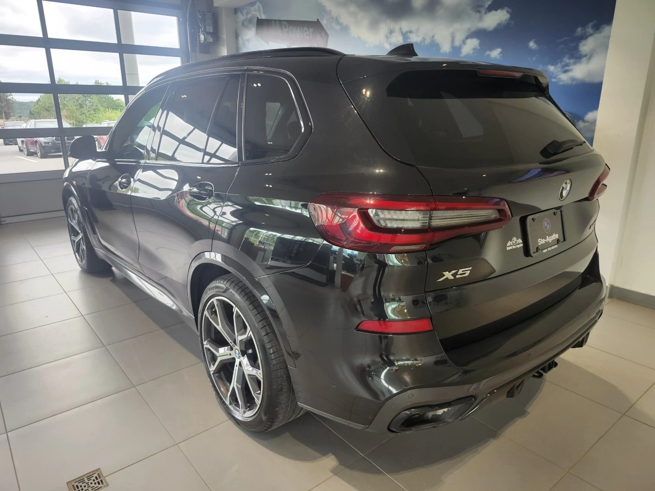 2022 BMW X5 xDrive40i Image principale