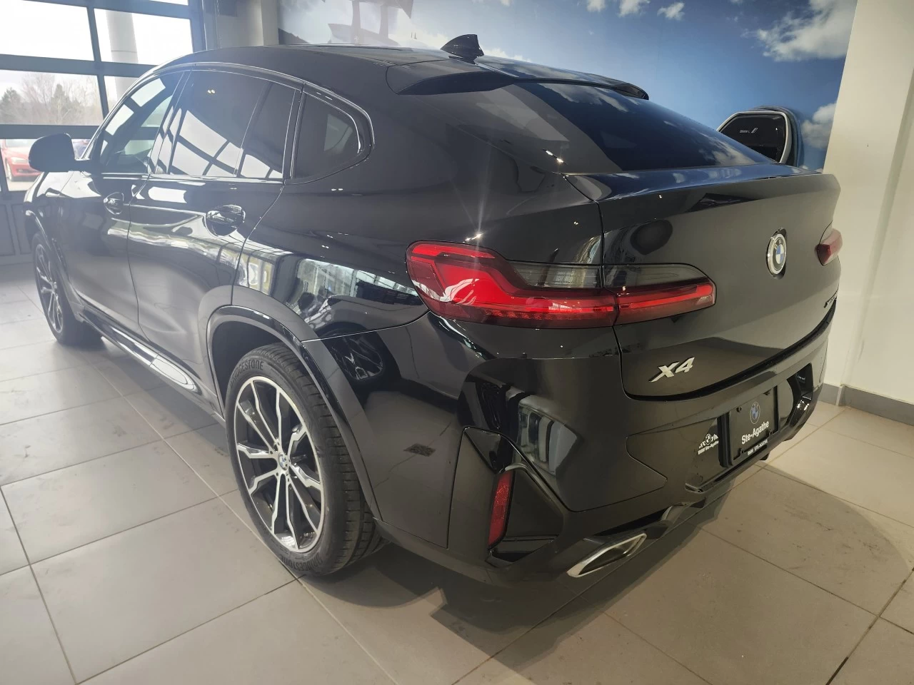 2022 BMW X4 xDrive30i Image principale