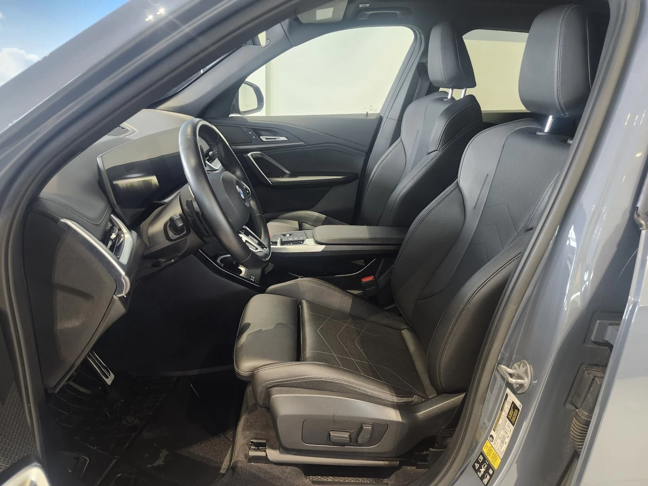 2023 BMW X1 xDrive28i Image principale