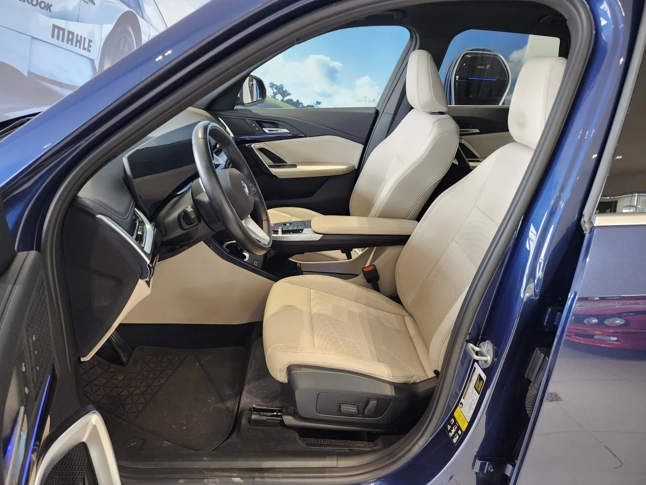 2023 BMW X1 xDrive28i Image principale