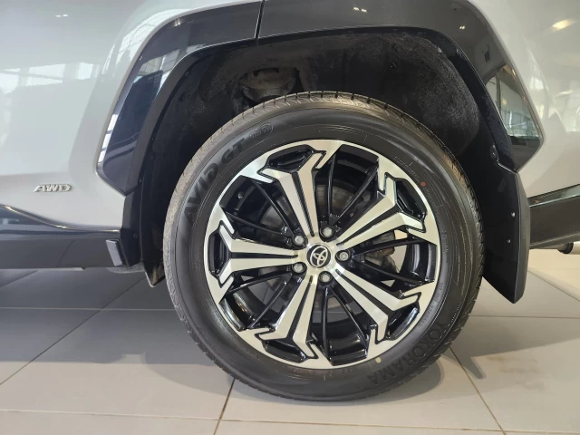 Toyota RAV4 Prime XSE 2023