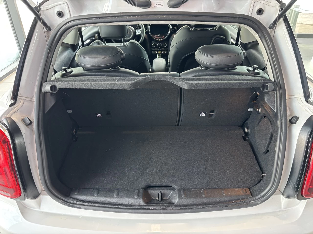 2023 Mini Cooper Cooper SE Image principale