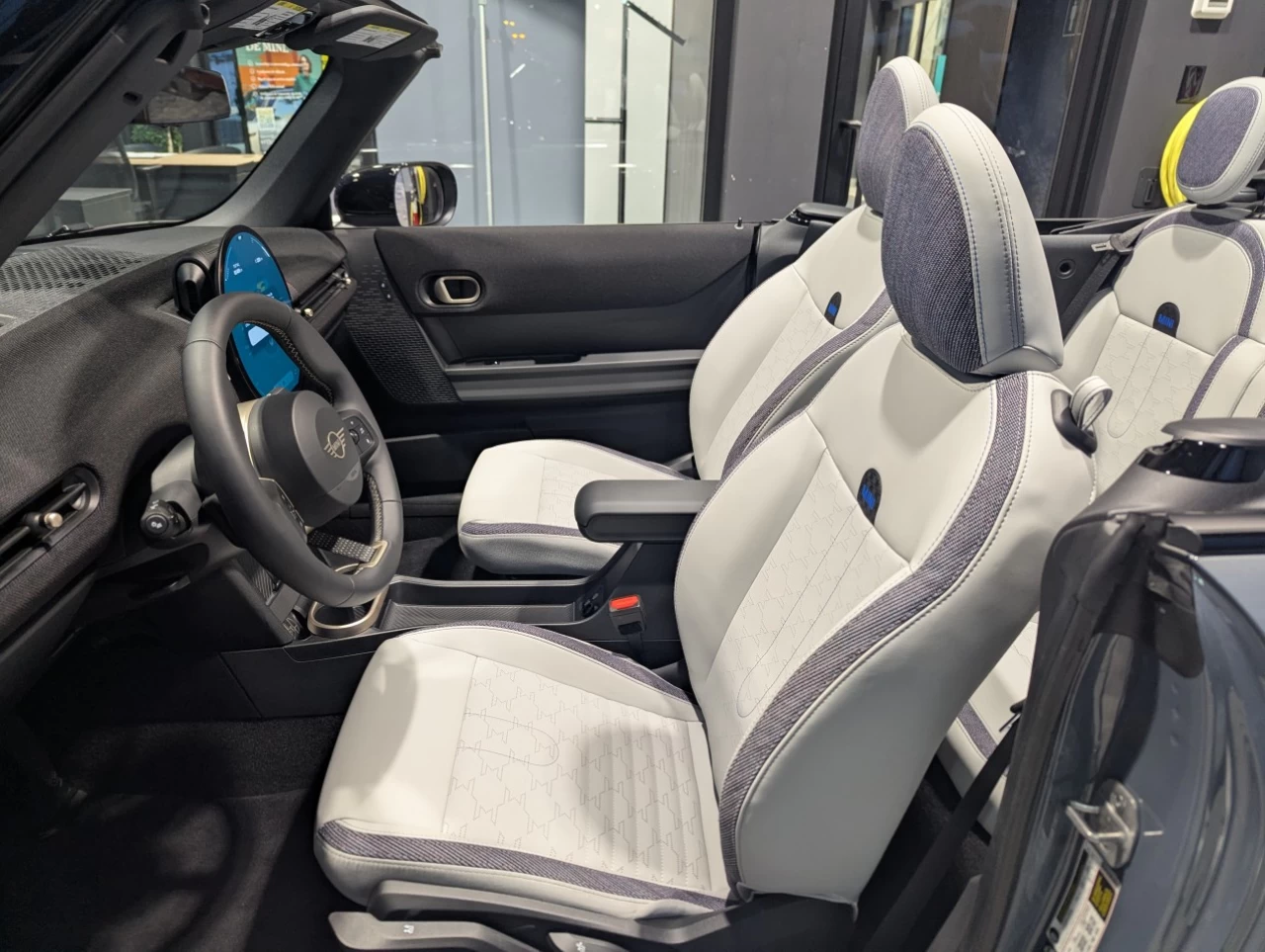 2025 Mini Cooper Cooper S Convertible Image principale