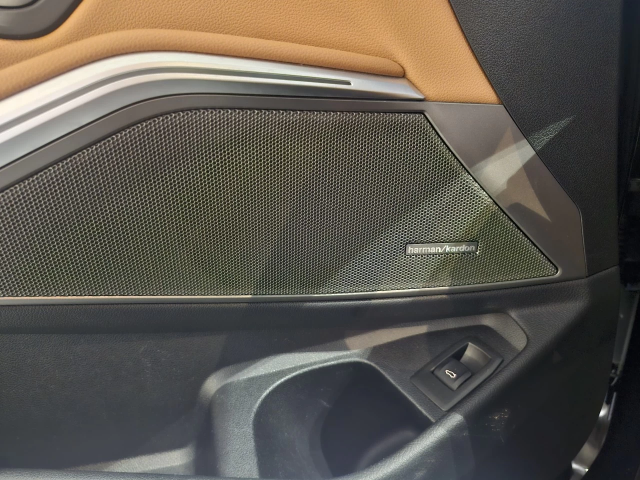 2023 BMW 3 Series M340i xDrive Image principale