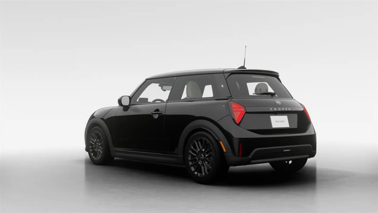 2025 MINI 3 Door Cooper S Image principale