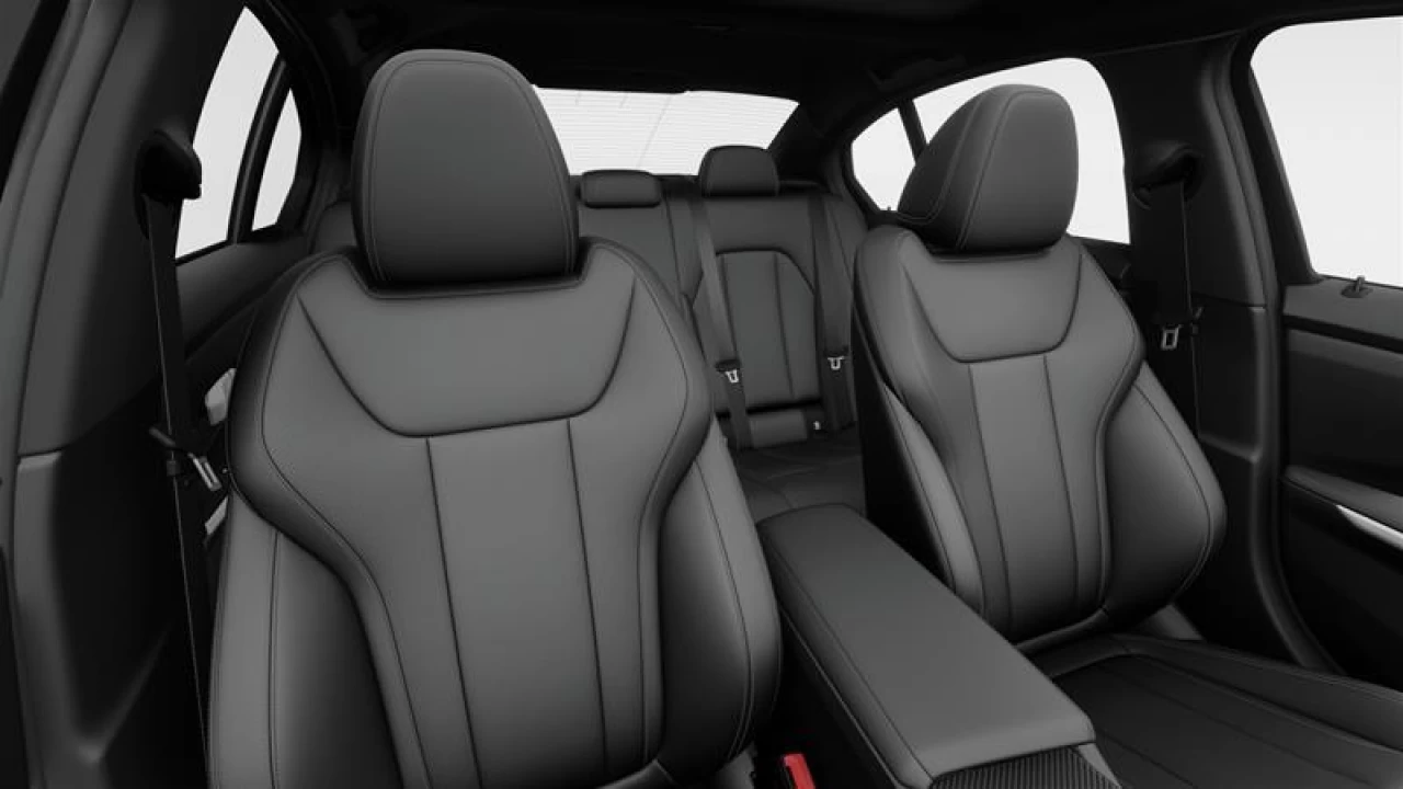 2026 BMW 330I xDrive M Sport Edition Main Image