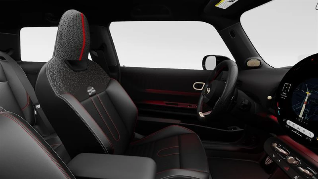 2026 MINI 3 Door John Cooper Works FWD Image principale