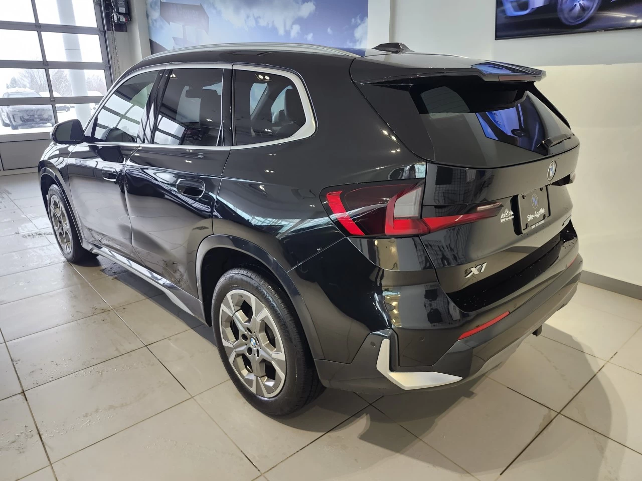 2024 BMW X1 xDrive28i Image principale