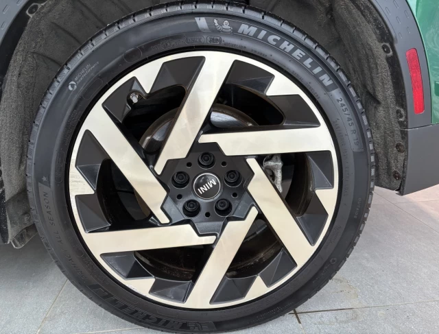 Mini Cooper Countryman SE 2025