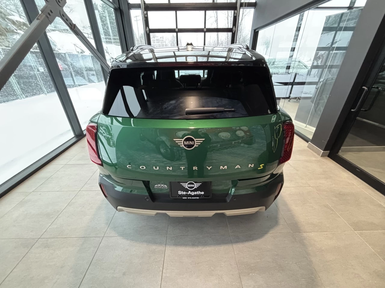 2025 Mini Cooper Countryman SE Main Image