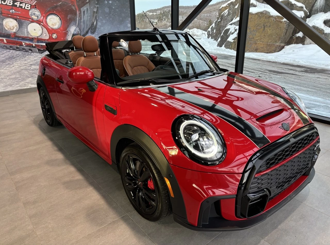 2024 Mini Cooper Convertible John Cooper Works Image principale