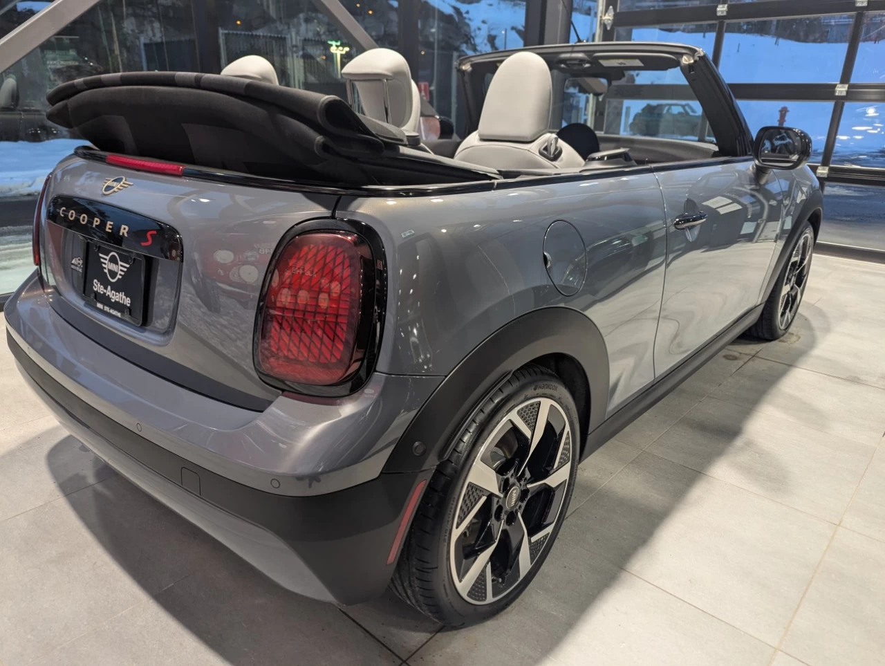 2025 Mini Cooper Cooper S Convertible Image principale