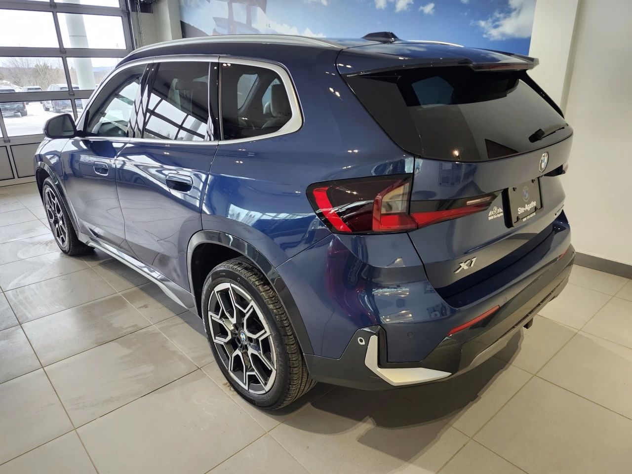 2023 BMW X1 xDrive28i Image principale
