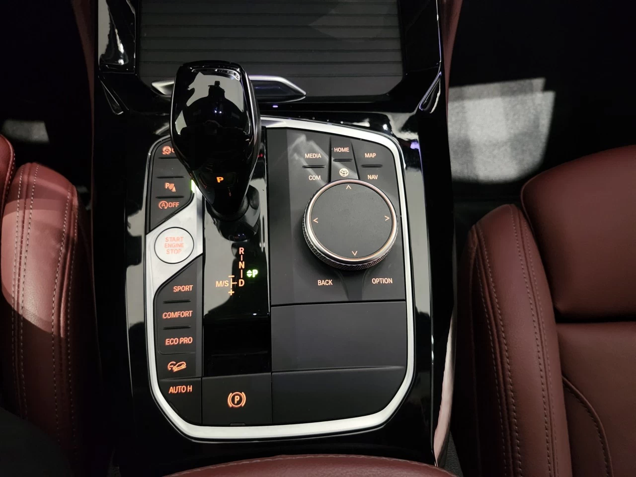 2023 BMW X4 xDrive30i Image principale