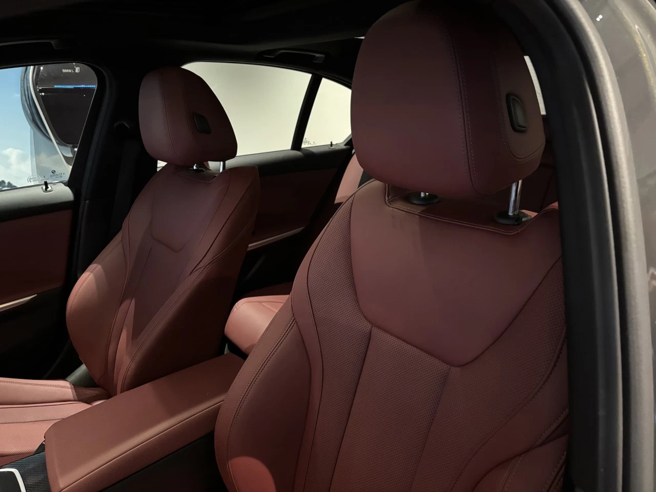 2024 BMW SÉrie 3 M340i xDrive Image principale