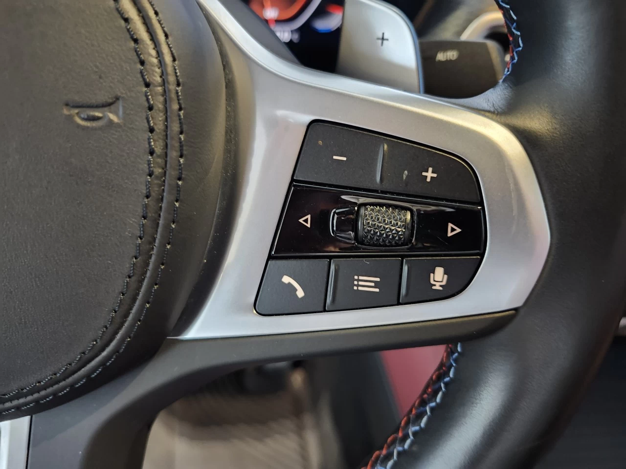 2023 BMW X4 M40i Image principale