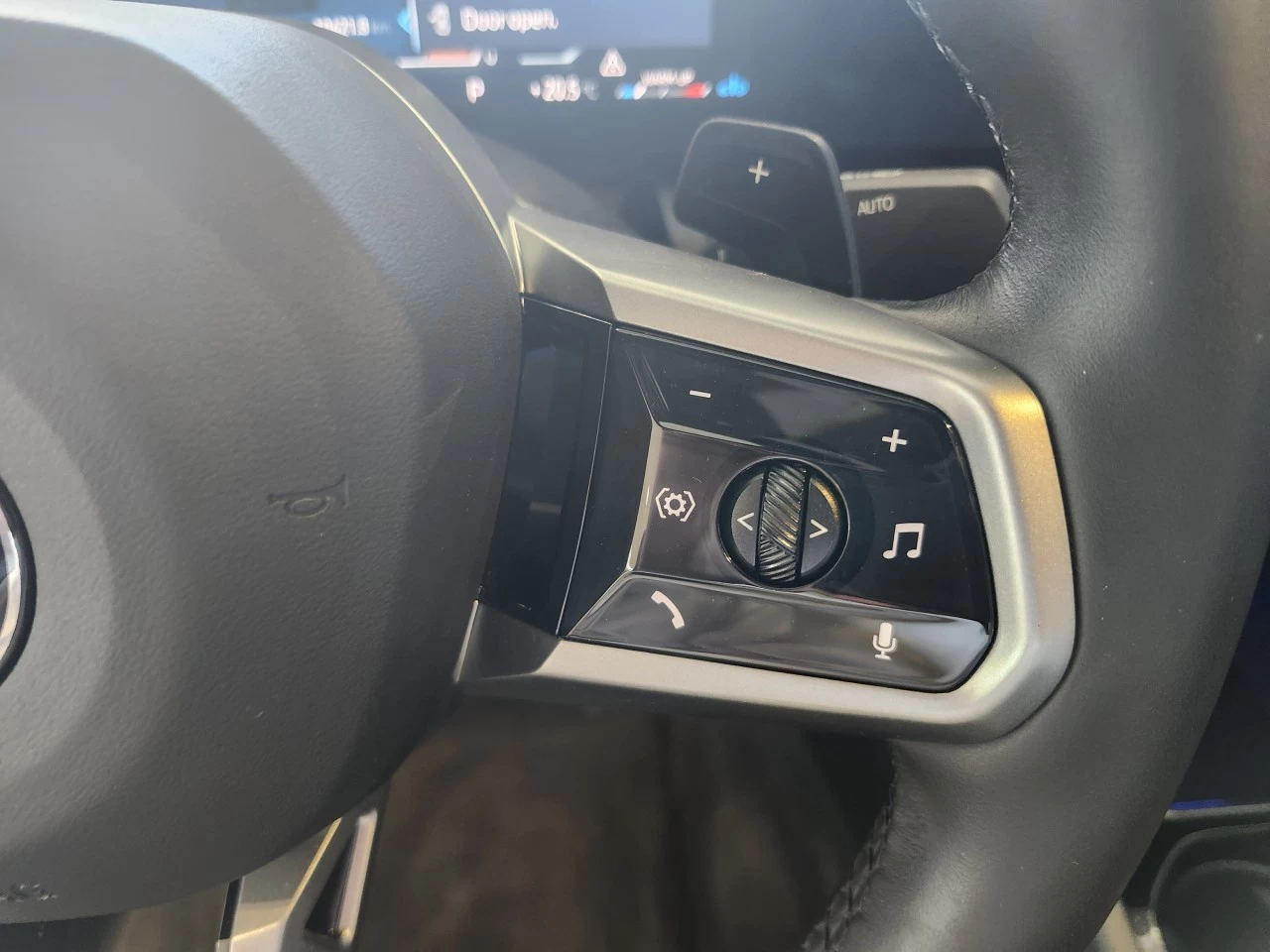 2024 BMW 5 Series 530i xDrive Image principale