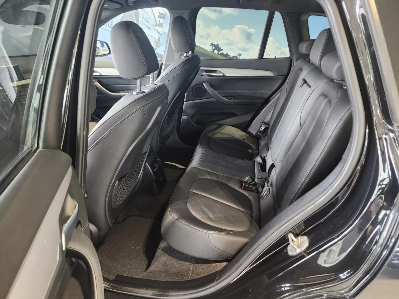2021 BMW X1 xDrive28i Image principale