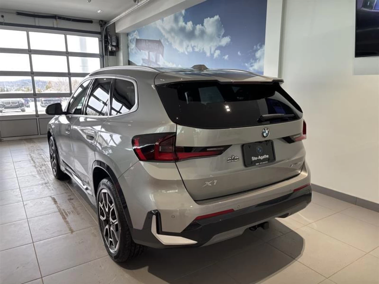 2026 BMW X1 xDrive28i Image principale