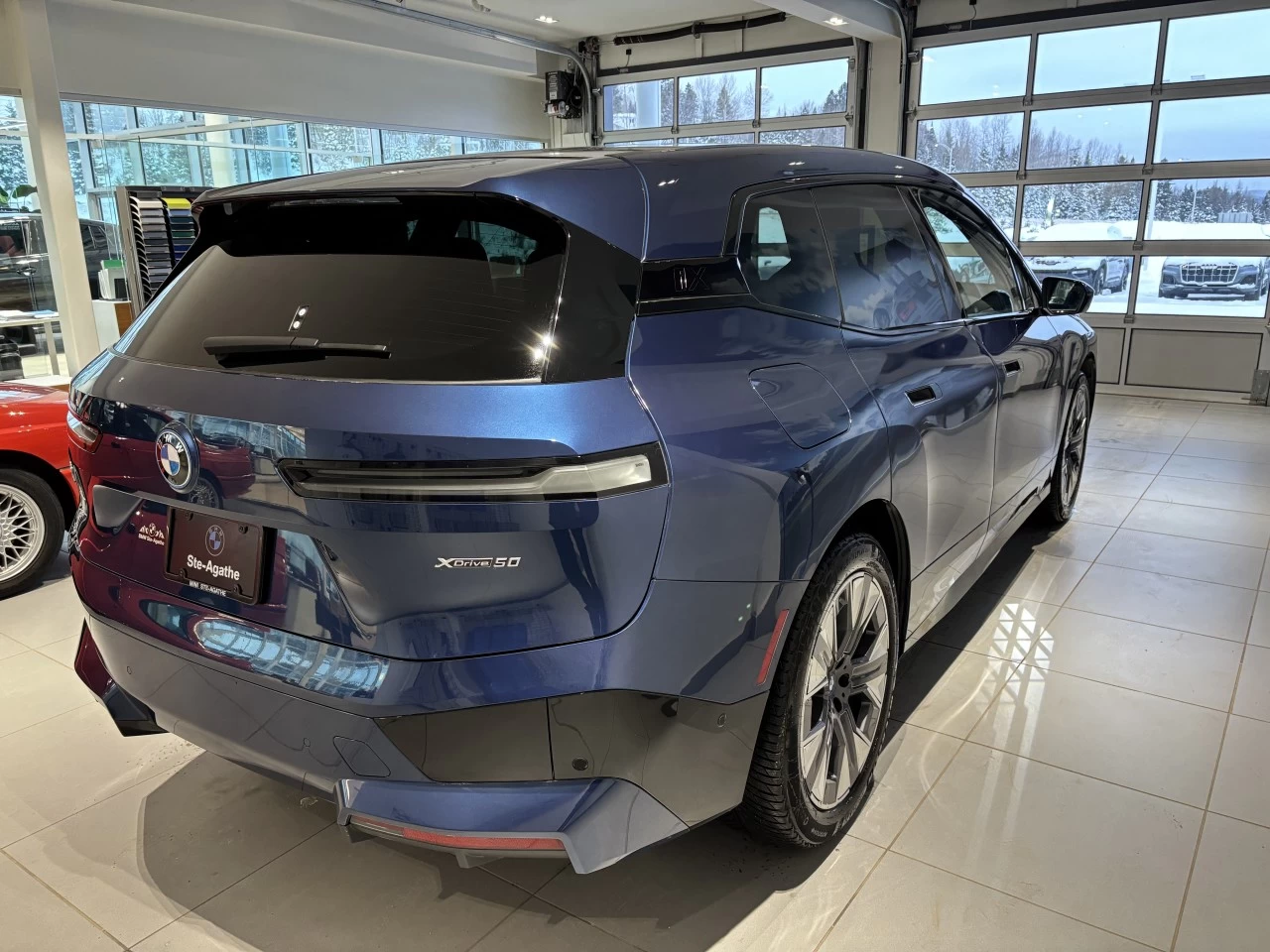 2023 BMW iX xDrive50 Image principale