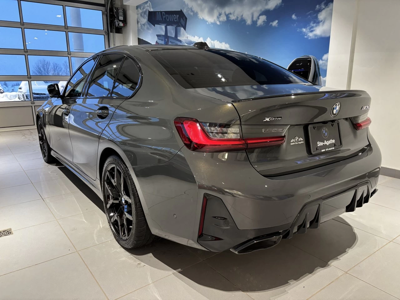 2024 BMW SÉrie 3 M340i xDrive Image principale