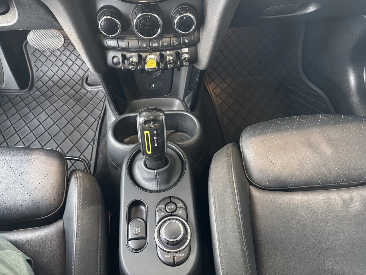 2023 Mini Cooper Cooper SE Image principale