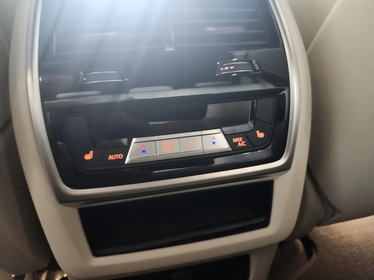 2020 BMW X5 xDrive40i Image principale