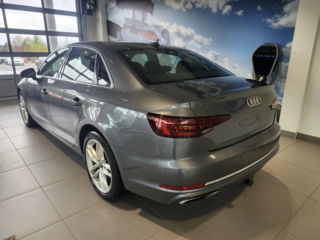 2019 Audi A4 Quattro Technik / Quattro Image principale