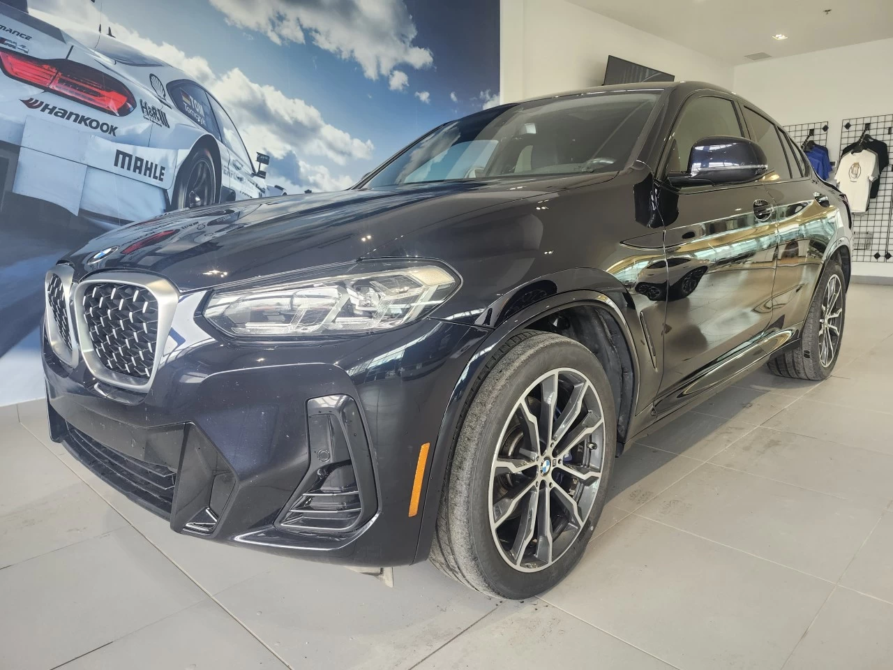 2022 BMW X4 xDrive30i Image principale