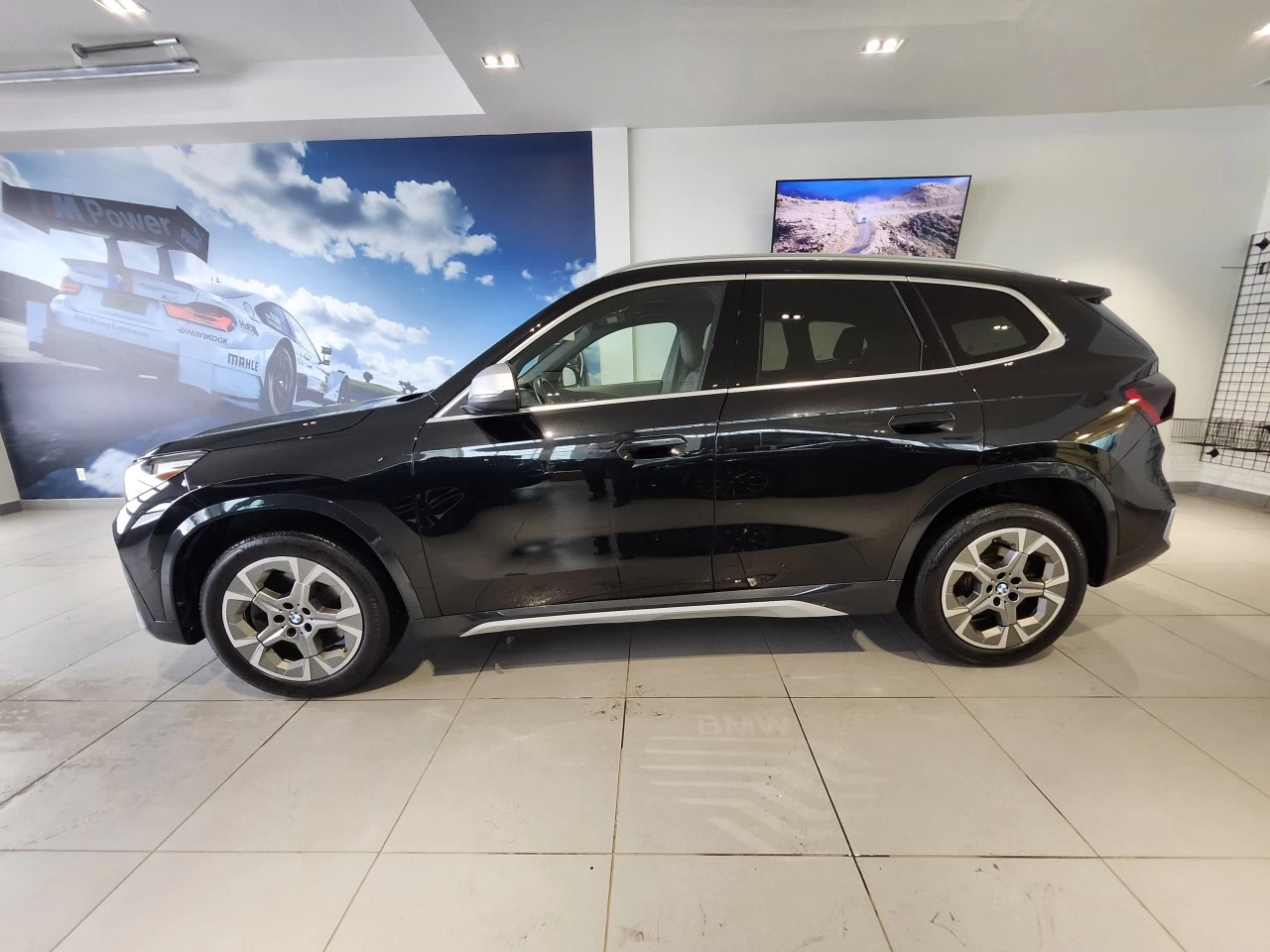 2024 BMW X1 xDrive28i Image principale