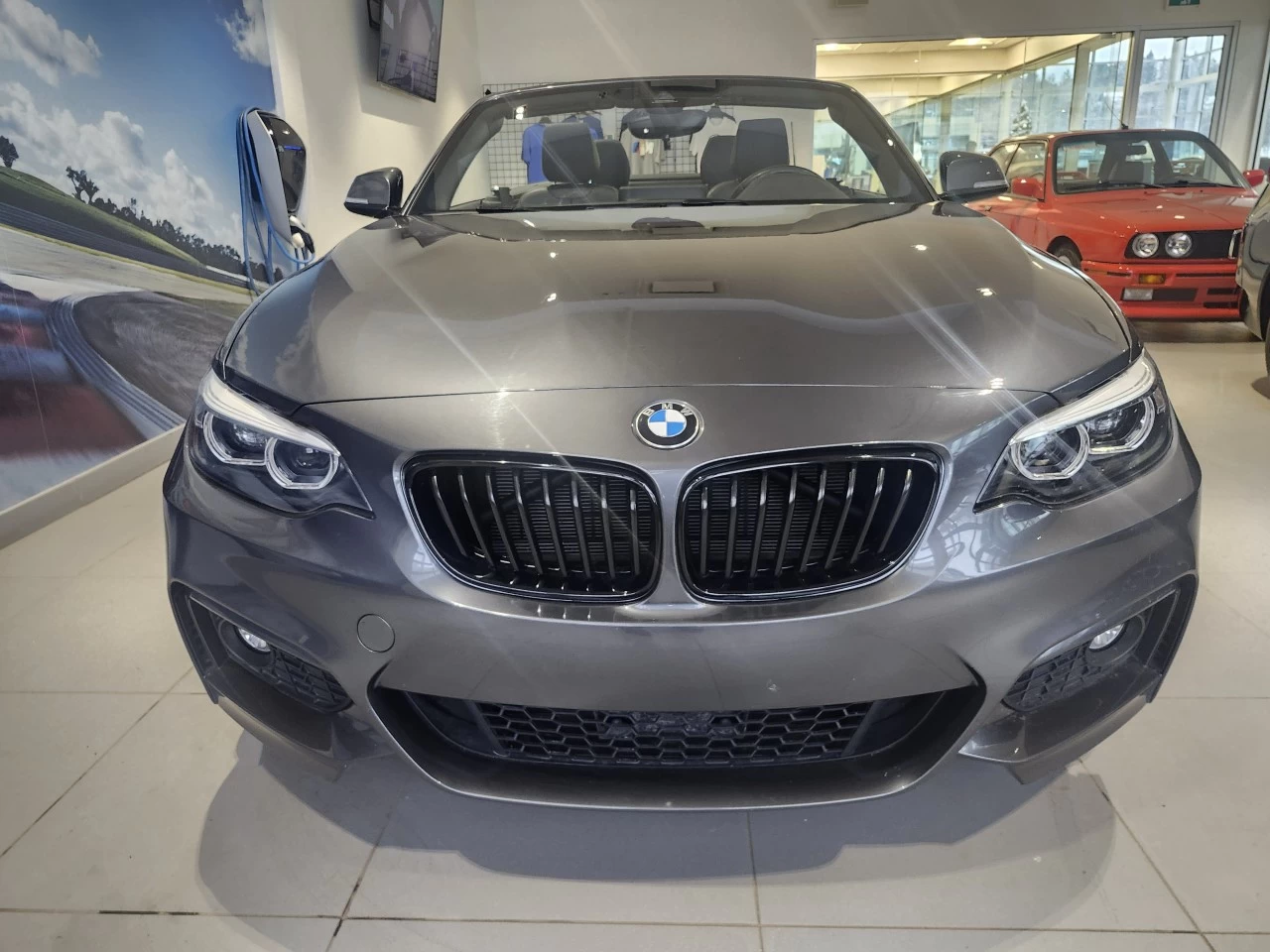 2020 BMW 2 Series 230i xDrive Convertible Image principale
