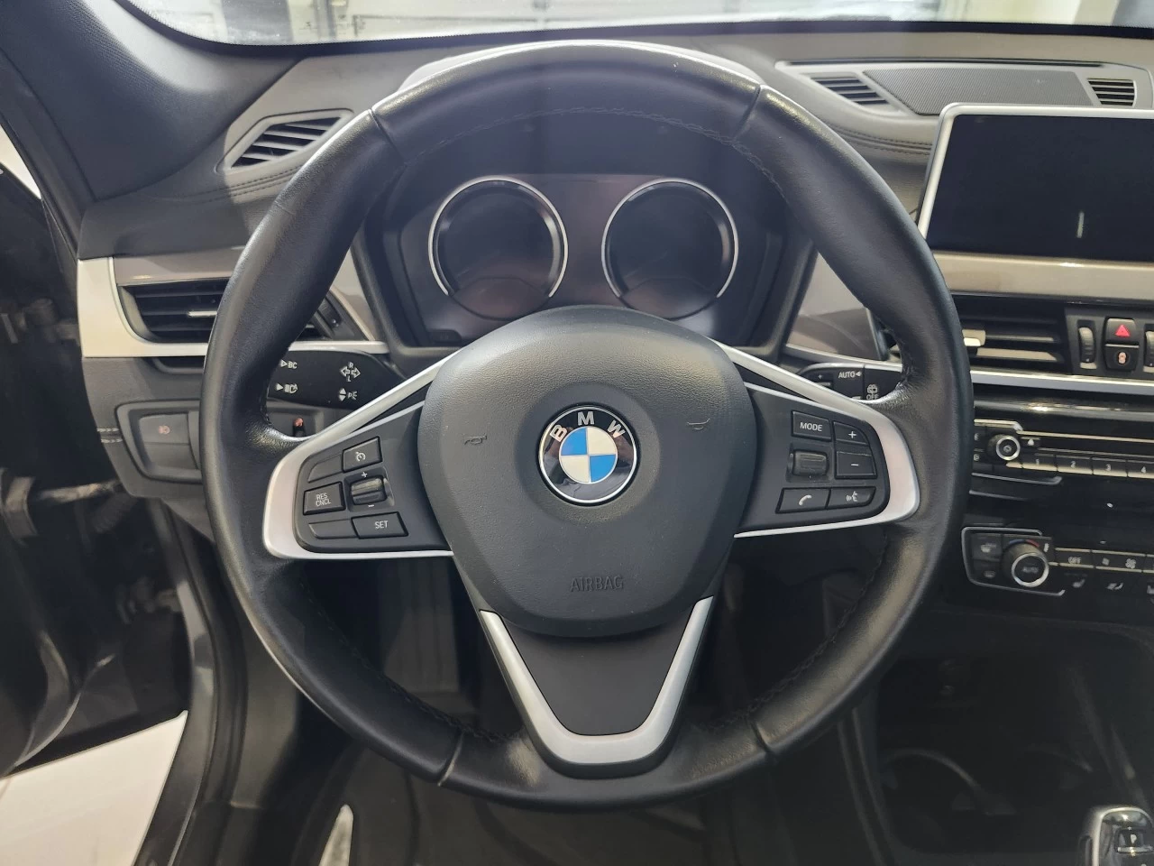 2020 BMW X1 xDrive28i Main Image