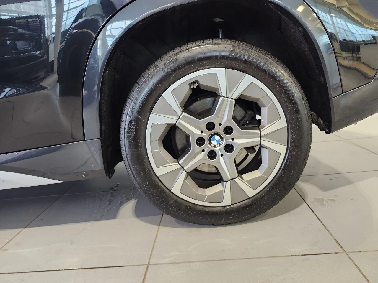 2024 BMW X1 xDrive28i Image principale