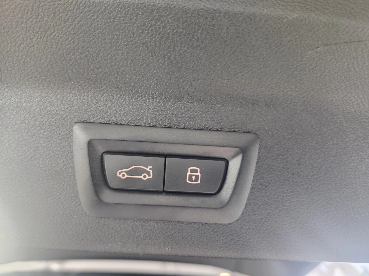 2023 BMW X3 xDrive30i Main Image