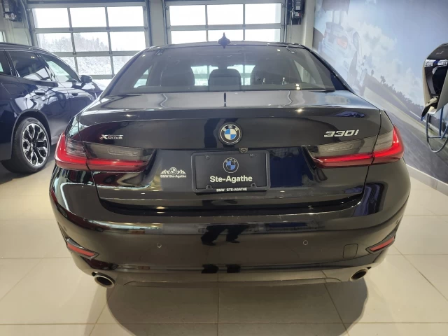 BMW 3 Series 330i xDrive 2022