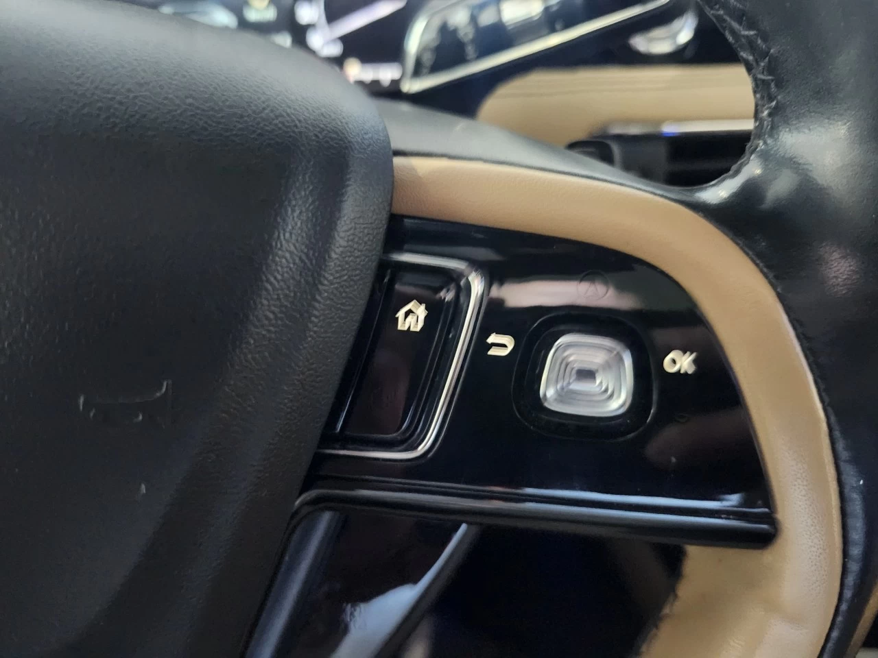 2020 Lincoln Corsair Reserve Main Image